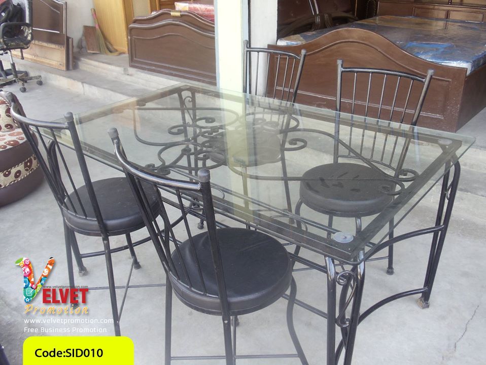You are currently viewing Transparent Rectangle Dinning Table